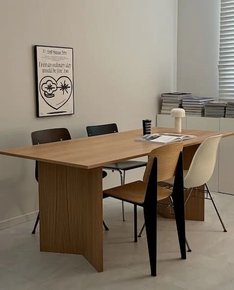 30평대 아파트 거실을 카페처럼 꾸미는 화이트 우드 스타일링 노하우